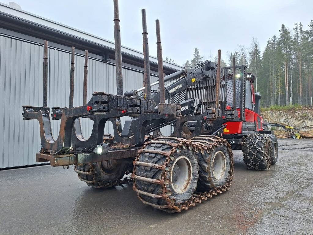 Komatsu 875 - Forwarder: picture 3 Komatsu 875 - Forwarder: picture 3