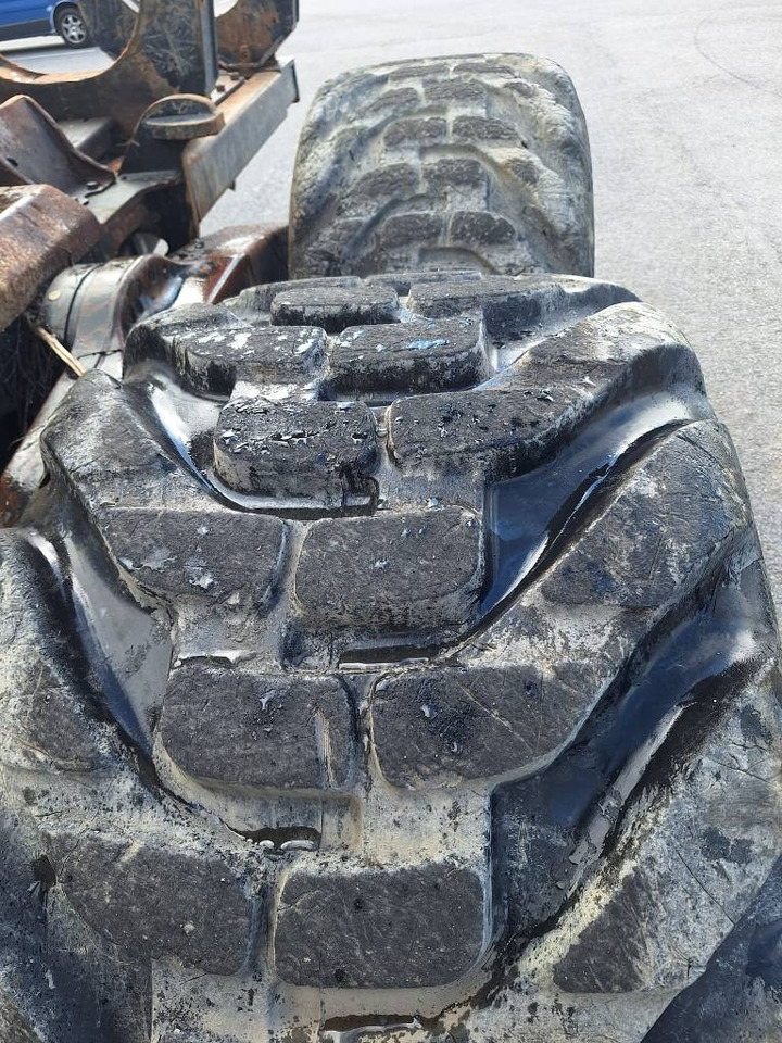 Forwarder Komatsu 875: picture 15