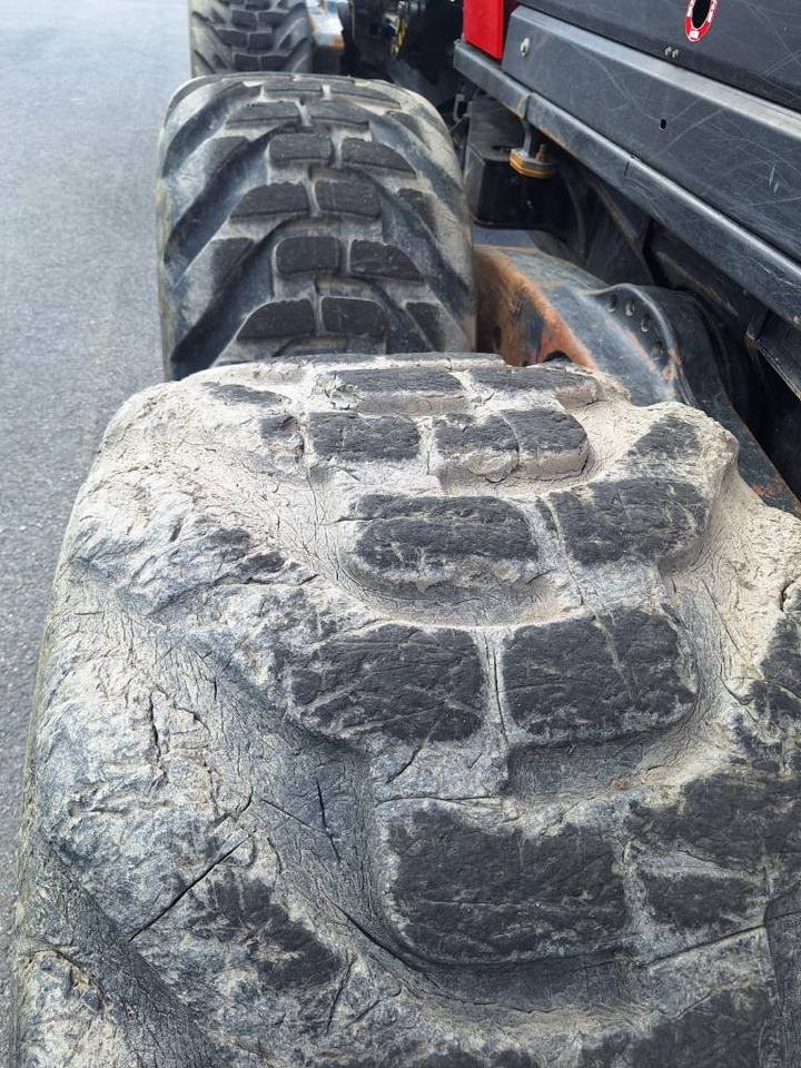 Forwarder Komatsu 875: picture 14