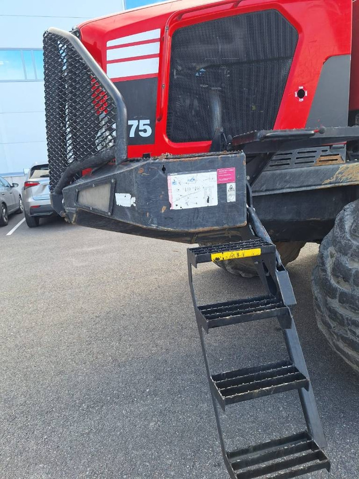 Forwarder Komatsu 875: picture 10