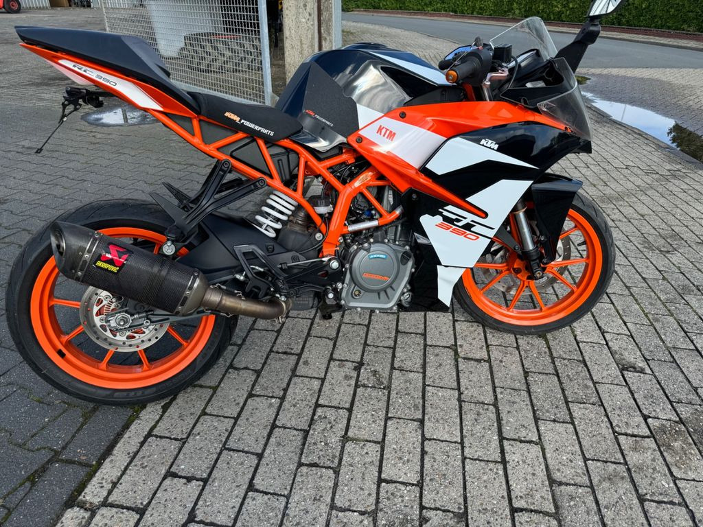 KTM RC 390 Acrapovic Unfall - Motorcycle: picture 5 KTM RC 390 Acrapovic Unfall - Motorcycle: picture 5