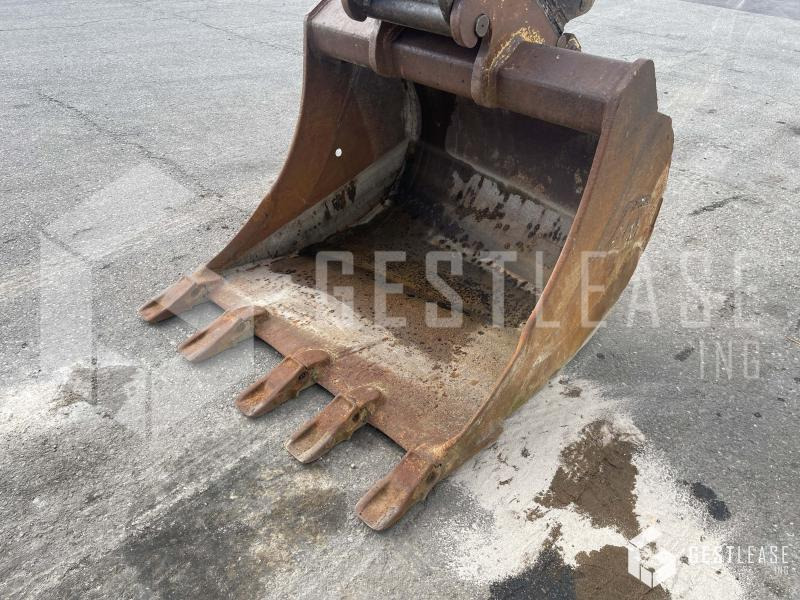 Crawler excavator Doosan DX235LC: picture 10