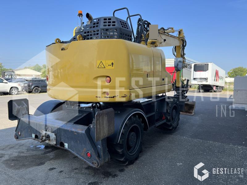 Komatsu PW148-11 - Wheel excavator: picture 3 Komatsu PW148-11 - Wheel excavator: picture 3