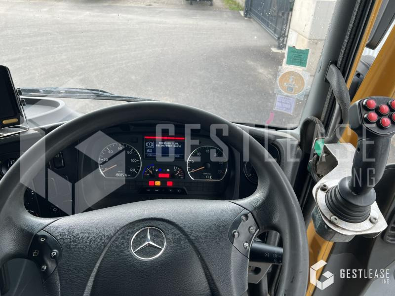Road sweeper Mercedes AXOR 1833: picture 17
