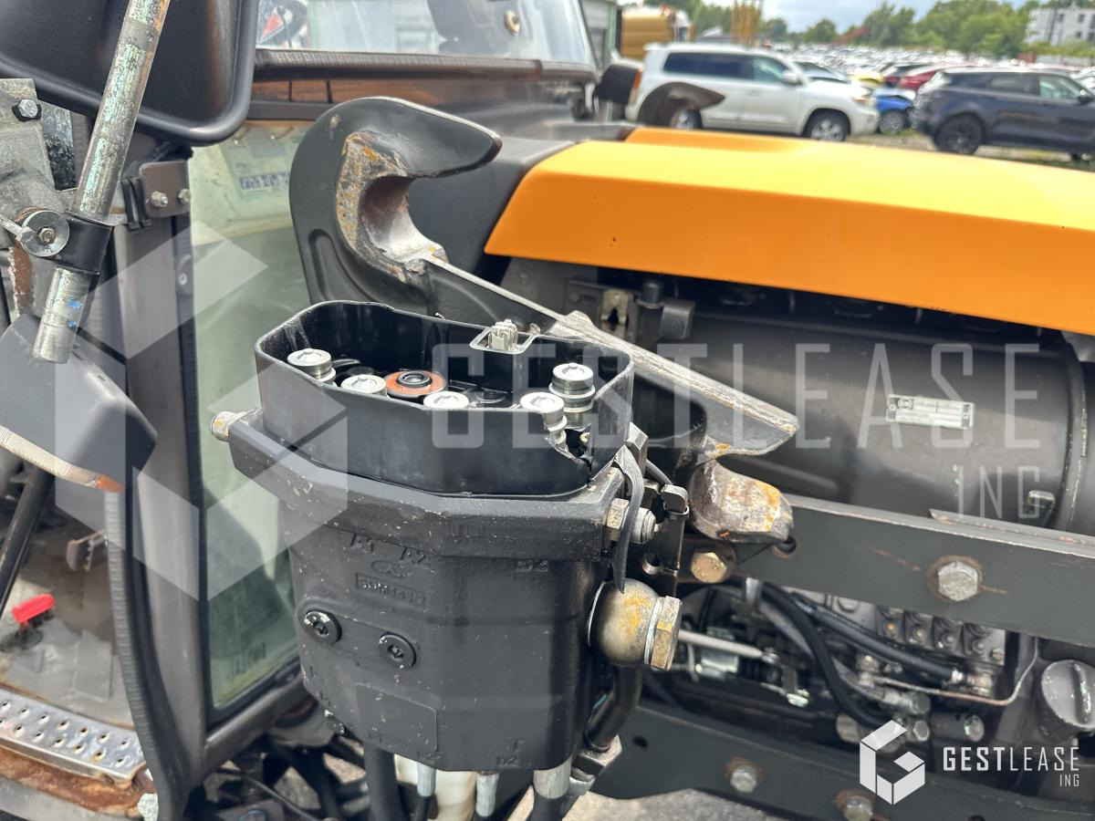 Renault PALES 240 leasing Renault PALES 240: picture 7 Renault PALES 240 leasing Renault PALES 240: picture 7