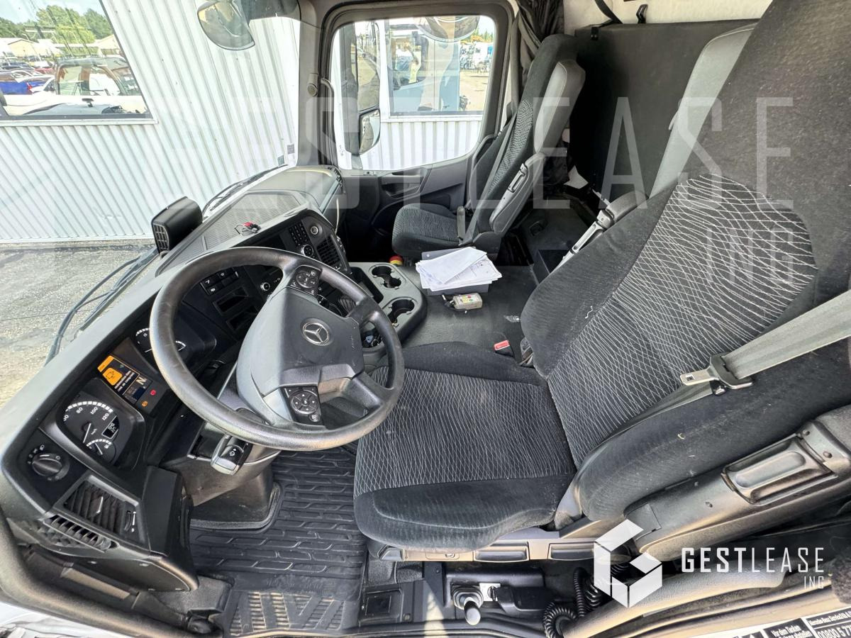 Tractor unit Mercedes AROCS 1843: picture 10 Tractor unit Mercedes AROCS 1843: picture 10