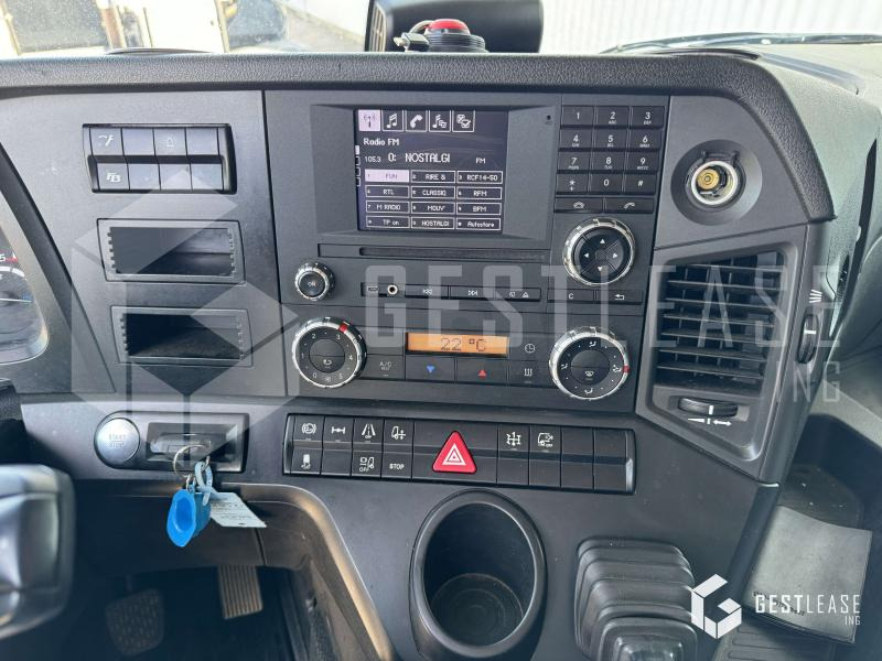 Tractor unit Mercedes AROCS 1843: picture 11 Tractor unit Mercedes AROCS 1843: picture 11