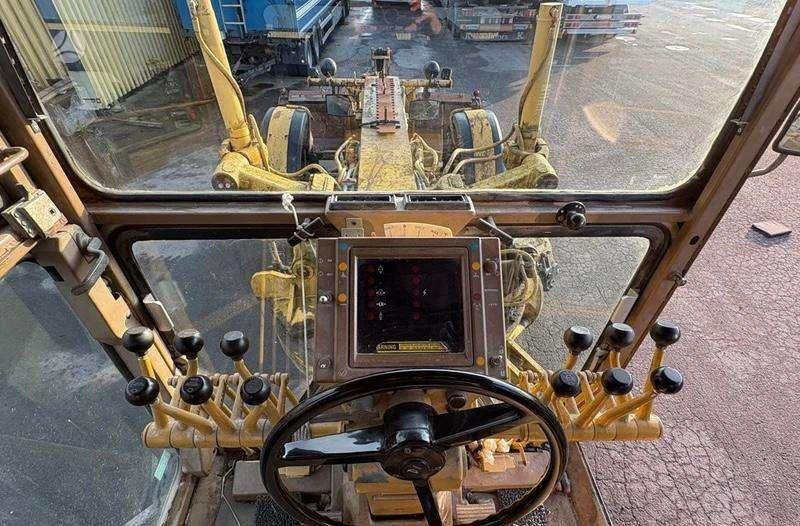 CAT 120 G USA MADE - Grader: picture 5 CAT 120 G USA MADE - Grader: picture 5