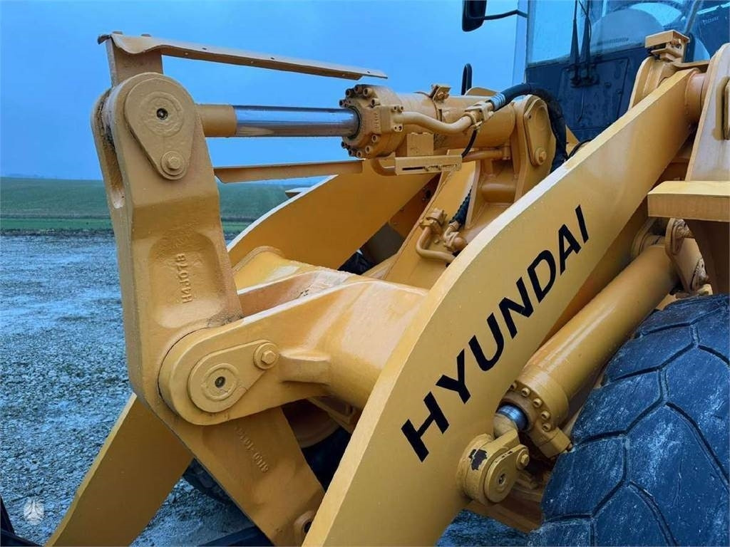 Wheel loader Hyundai HL757-7, third line: picture 14