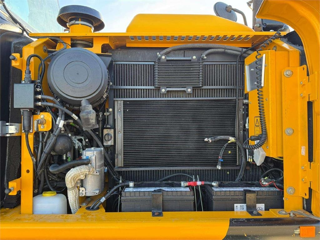 JCB JS 175 W T4i ENGCON + GRAPPLE  leasing JCB JS 175 W T4i ENGCON + GRAPPLE: picture 9