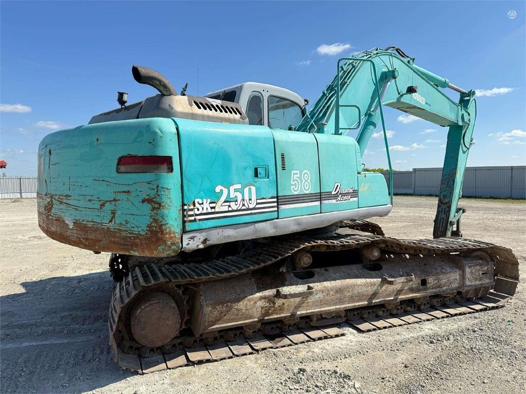Kobelco SK 250 NLC-6 FOR SPARE PARTS  - Crawler excavator: picture 3 Kobelco SK 250 NLC-6 FOR SPARE PARTS  - Crawler excavator: picture 3