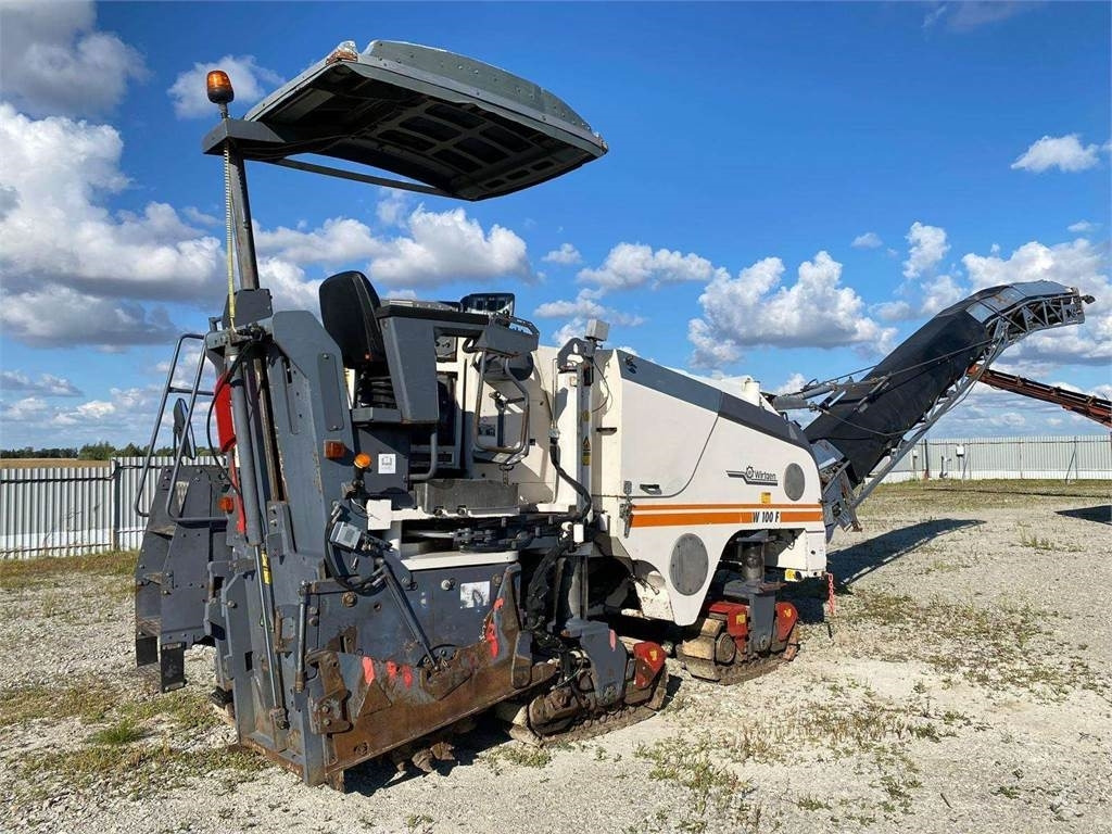 Wirtgen W100F - Cold planer: picture 2 Wirtgen W100F - Cold planer: picture 2