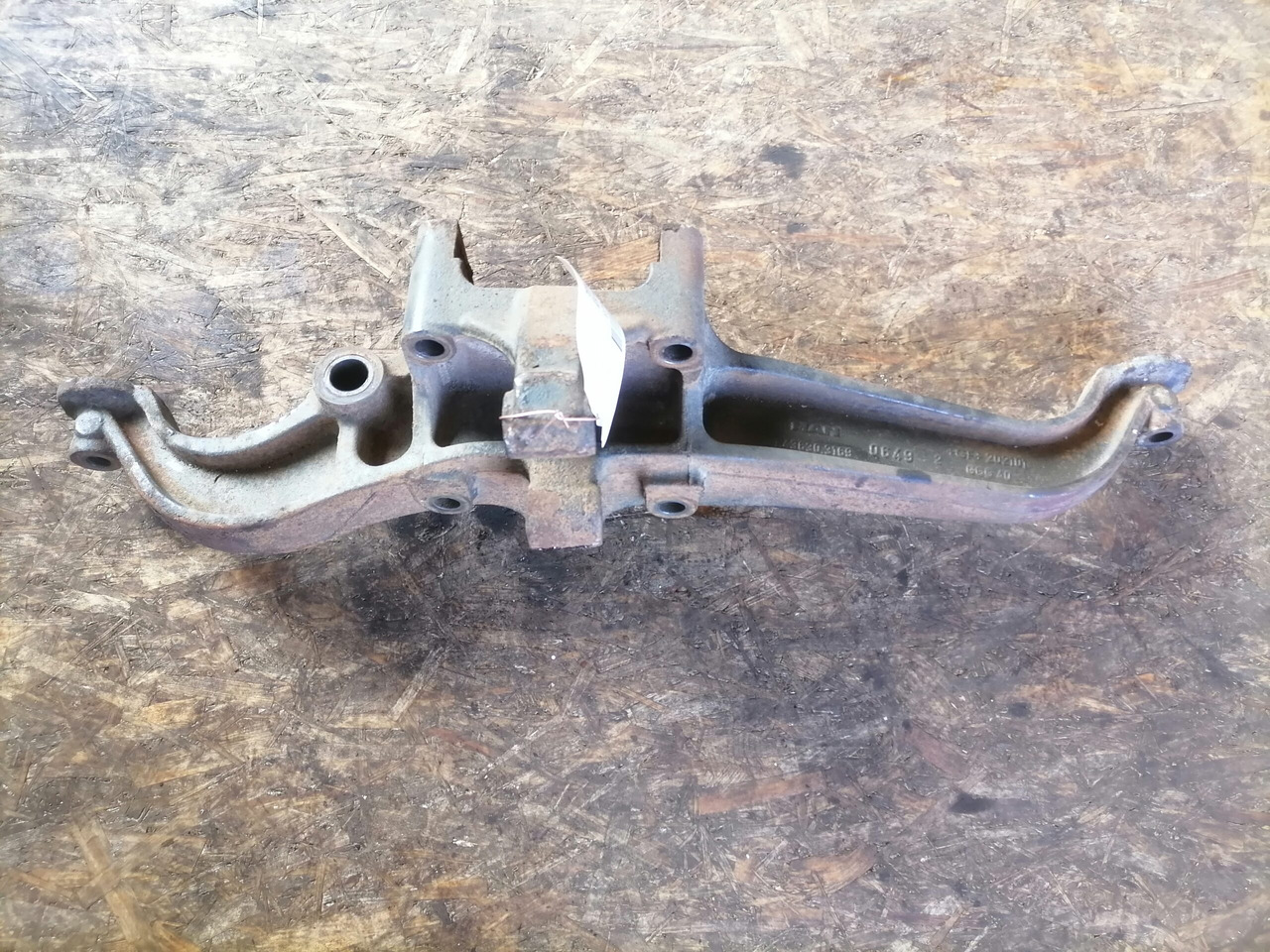 MAN Air suspension bracket 81436303169 - Axle and parts for Truck: picture 4 MAN Air suspension bracket 81436303169 - Axle and parts for Truck: picture 4