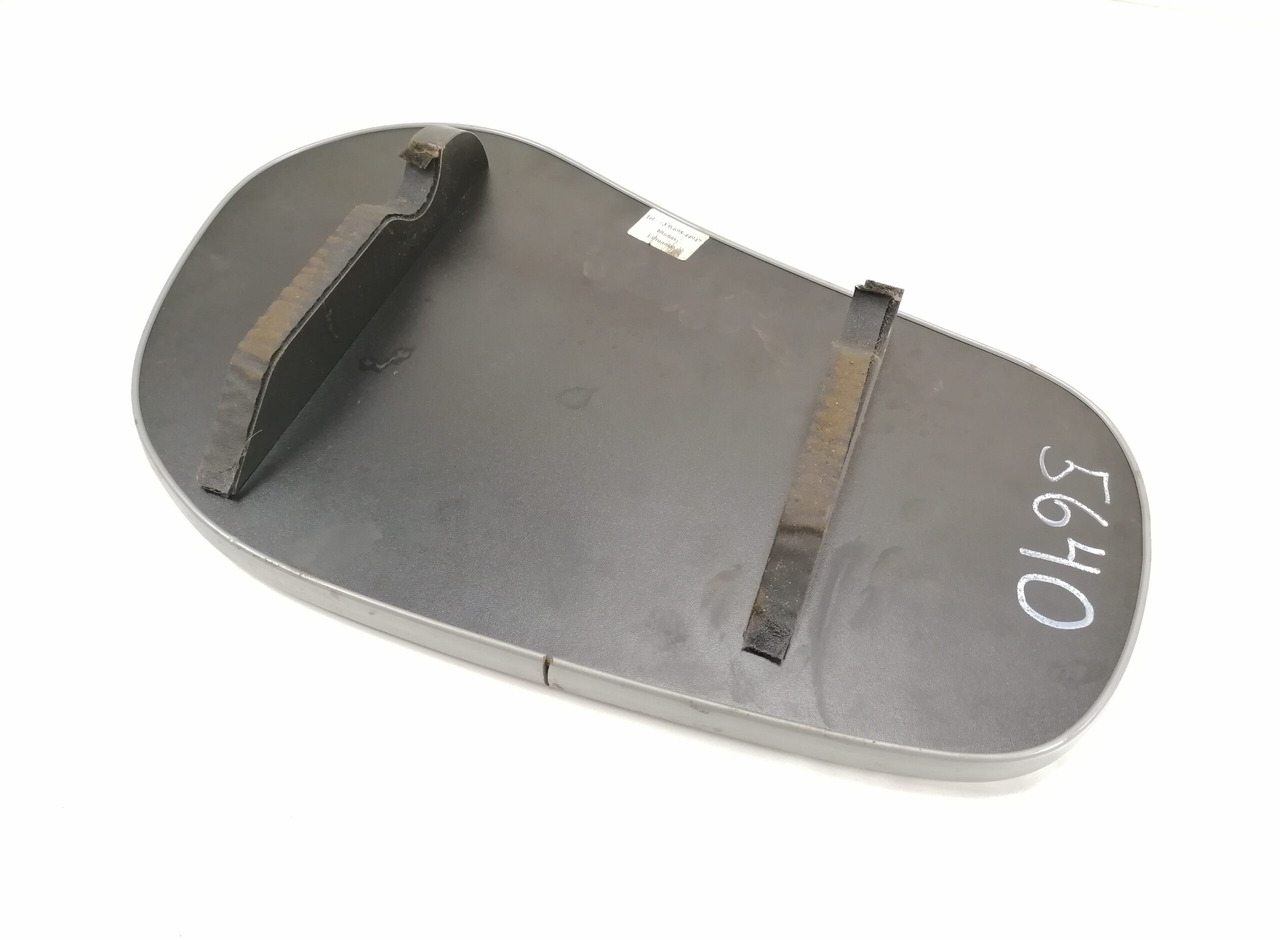 MAN Armatuurlaua pealne lisalaud - Universal part for Truck: picture 4 MAN Armatuurlaua pealne lisalaud - Universal part for Truck: picture 4