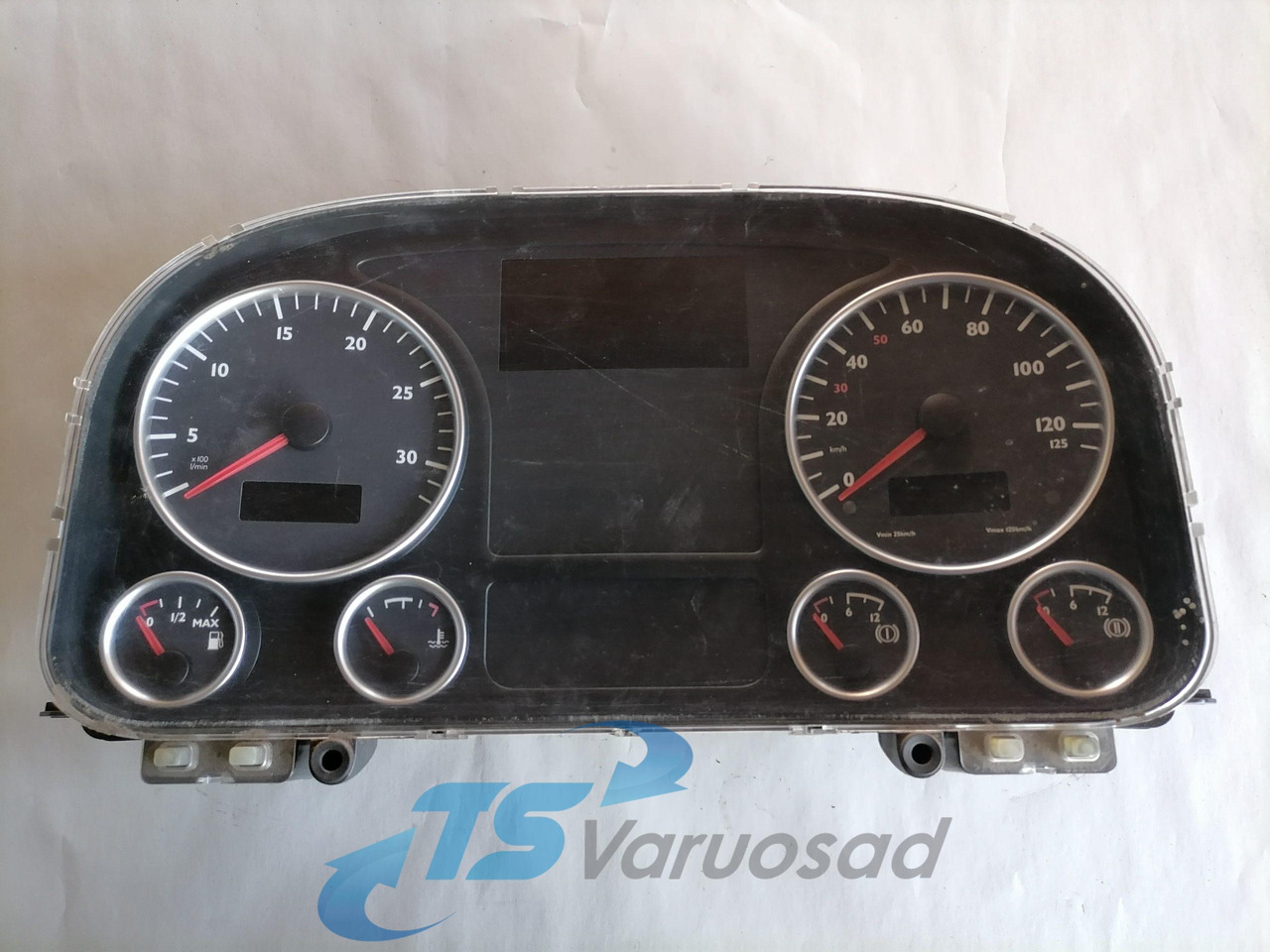 MAN Dashboard 81272026180 - Dashboard for Truck: picture 1 MAN Dashboard 81272026180 - Dashboard for Truck: picture 1