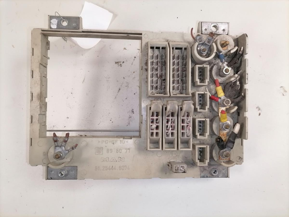 MAN Kaitsmepaneel 81254446074 - Fuse for Truck: picture 4 MAN Kaitsmepaneel 81254446074 - Fuse for Truck: picture 4