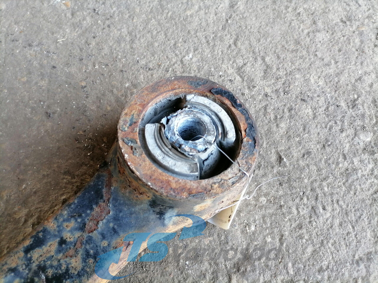 MAN Torque rod 81432203043 - Axle and parts for Truck: picture 4 MAN Torque rod 81432203043 - Axle and parts for Truck: picture 4