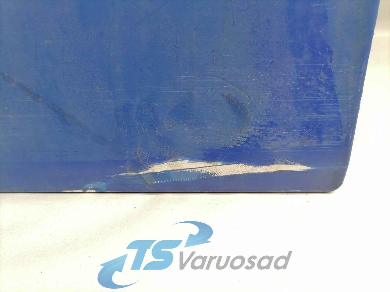 MAN Ukse pikendus, parem 81626100018 - Door and parts for Truck: picture 4 MAN Ukse pikendus, parem 81626100018 - Door and parts for Truck: picture 4