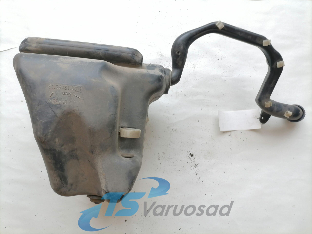 MAN Windscreen washer fluid tank 81264810079 - Wiper for Truck: picture 1 MAN Windscreen washer fluid tank 81264810079 - Wiper for Truck: picture 1