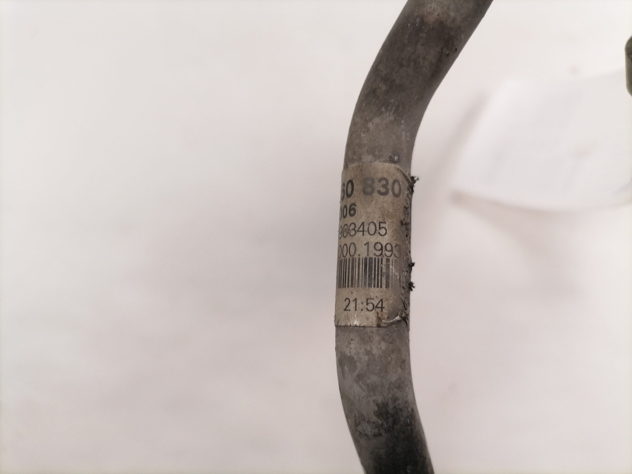 Mercedes-Benz A/C pipe A9608308817 - Heating/ Ventilation for Truck: picture 5 Mercedes-Benz A/C pipe A9608308817 - Heating/ Ventilation for Truck: picture 5