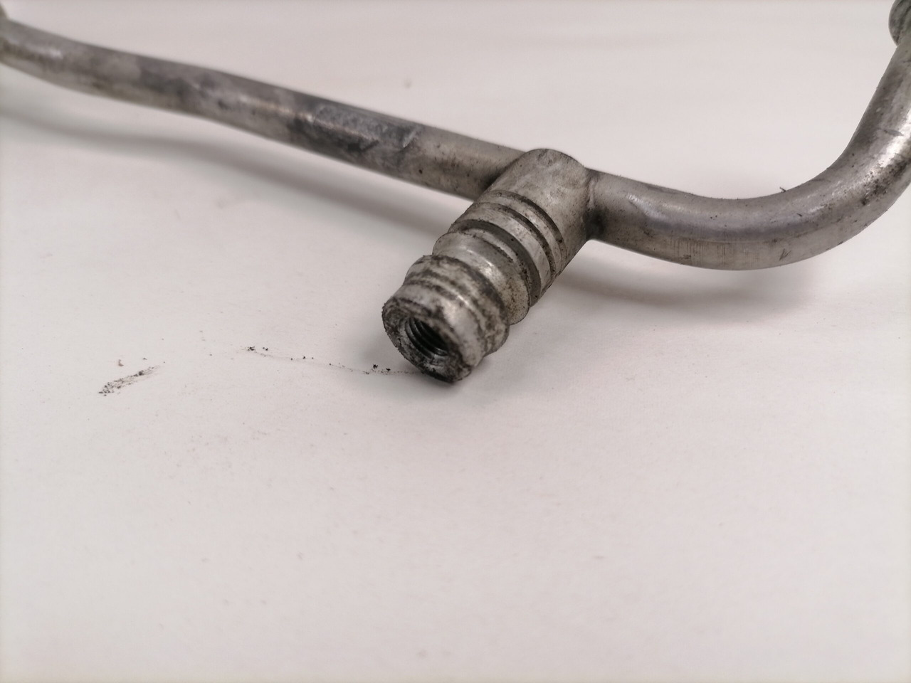 Mercedes-Benz A/C pipe A9608309417 - Heating/ Ventilation for Truck: picture 3 Mercedes-Benz A/C pipe A9608309417 - Heating/ Ventilation for Truck: picture 3