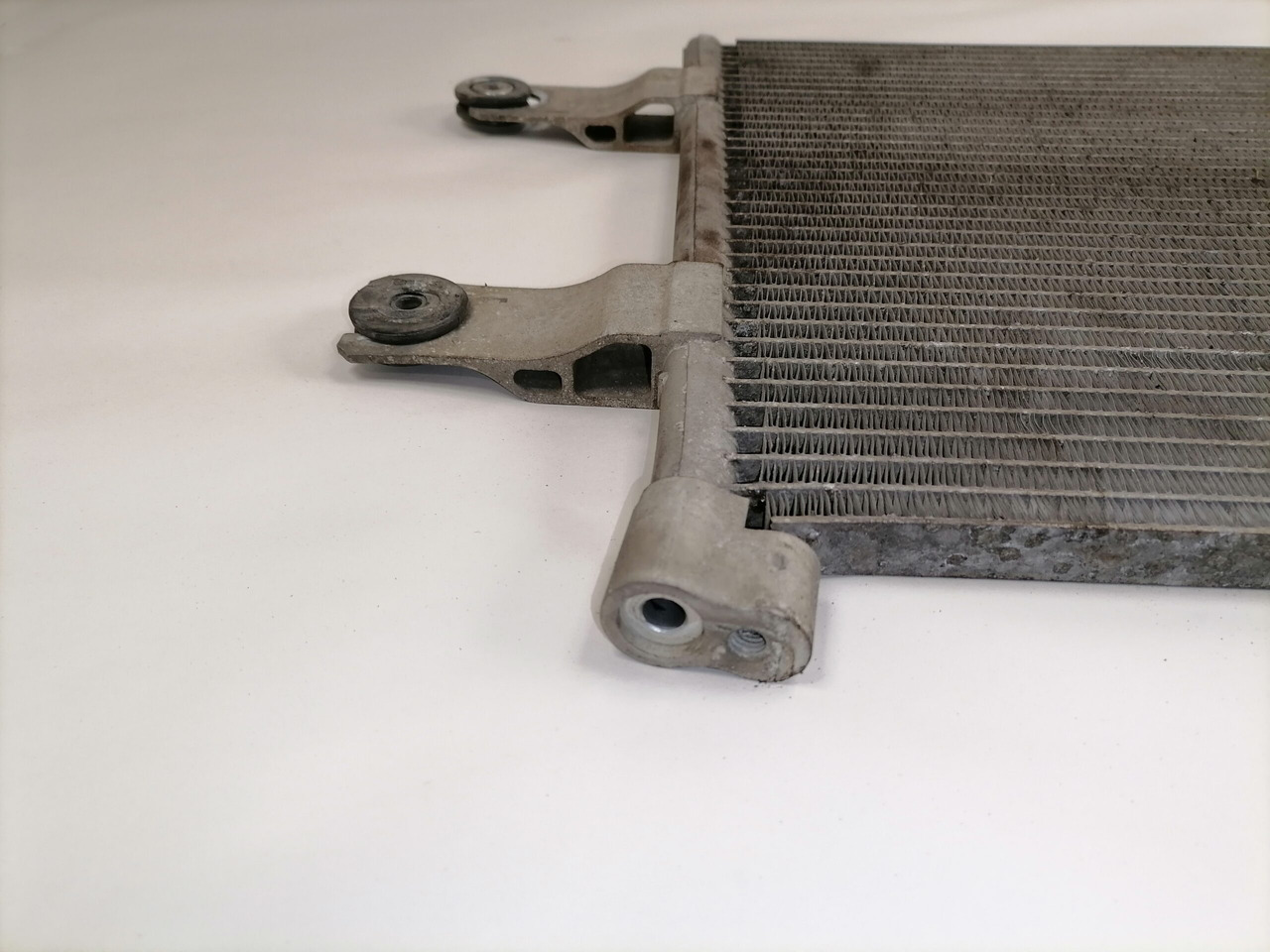 Mercedes-Benz A/C radiator A9605001454 - Heating/ Ventilation for Truck: picture 3 Mercedes-Benz A/C radiator A9605001454 - Heating/ Ventilation for Truck: picture 3