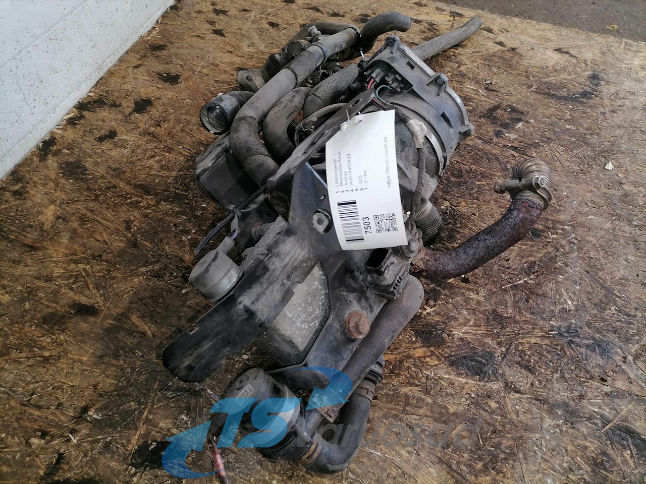 Mercedes-Benz Auxiliary heater A0014465429 - Heating/ Ventilation for Truck: picture 5 Mercedes-Benz Auxiliary heater A0014465429 - Heating/ Ventilation for Truck: picture 5