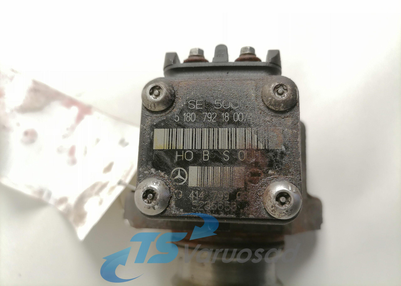 Mercedes-Benz High pressure pump A0414799054 - Fuel pump for Truck: picture 2 Mercedes-Benz High pressure pump A0414799054 - Fuel pump for Truck: picture 2