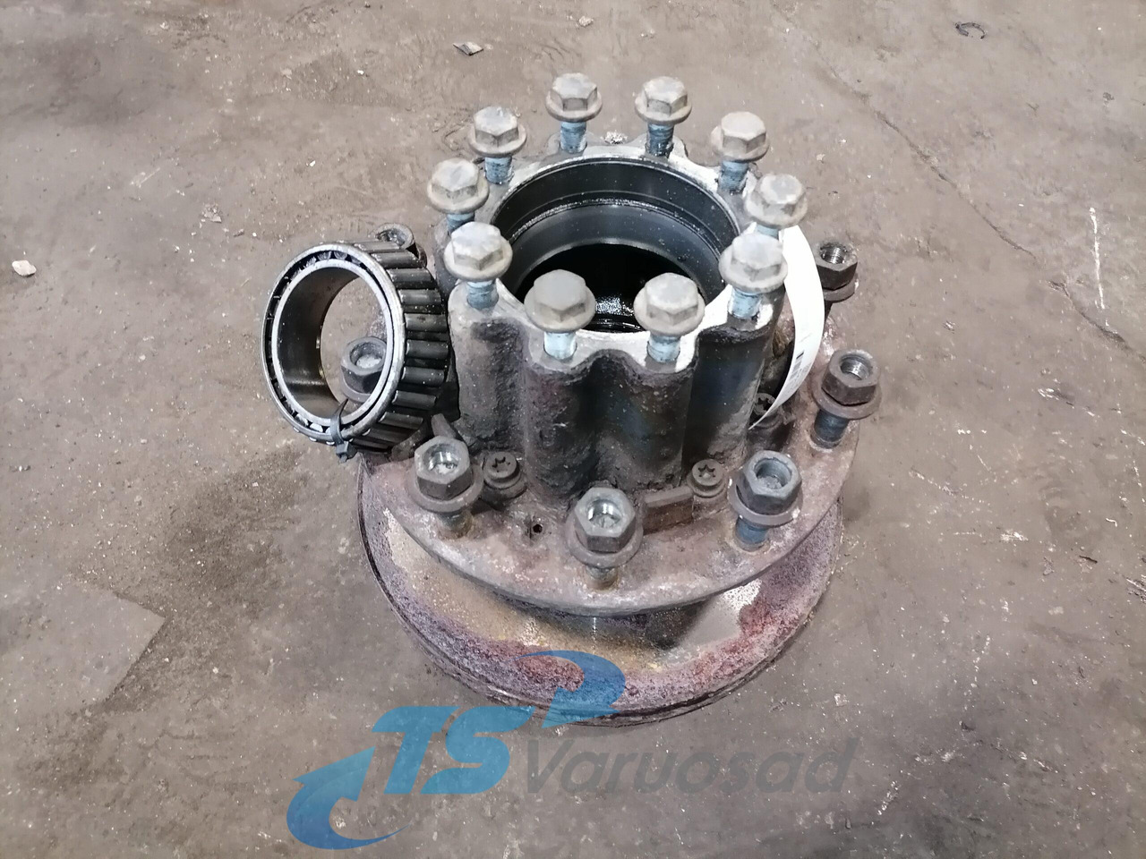Mercedes-Benz Veosilla rattarumm A9463560201 - Hub for Truck: picture 1 Mercedes-Benz Veosilla rattarumm A9463560201 - Hub for Truck: picture 1