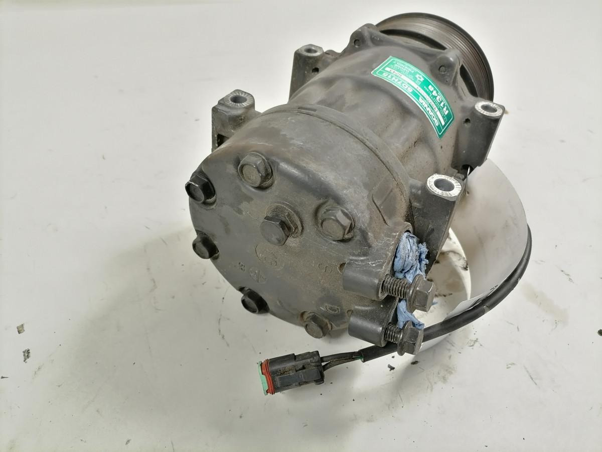 Scania A/C compressor 2564093 - Heating/ Ventilation for Truck: picture 4 Scania A/C compressor 2564093 - Heating/ Ventilation for Truck: picture 4