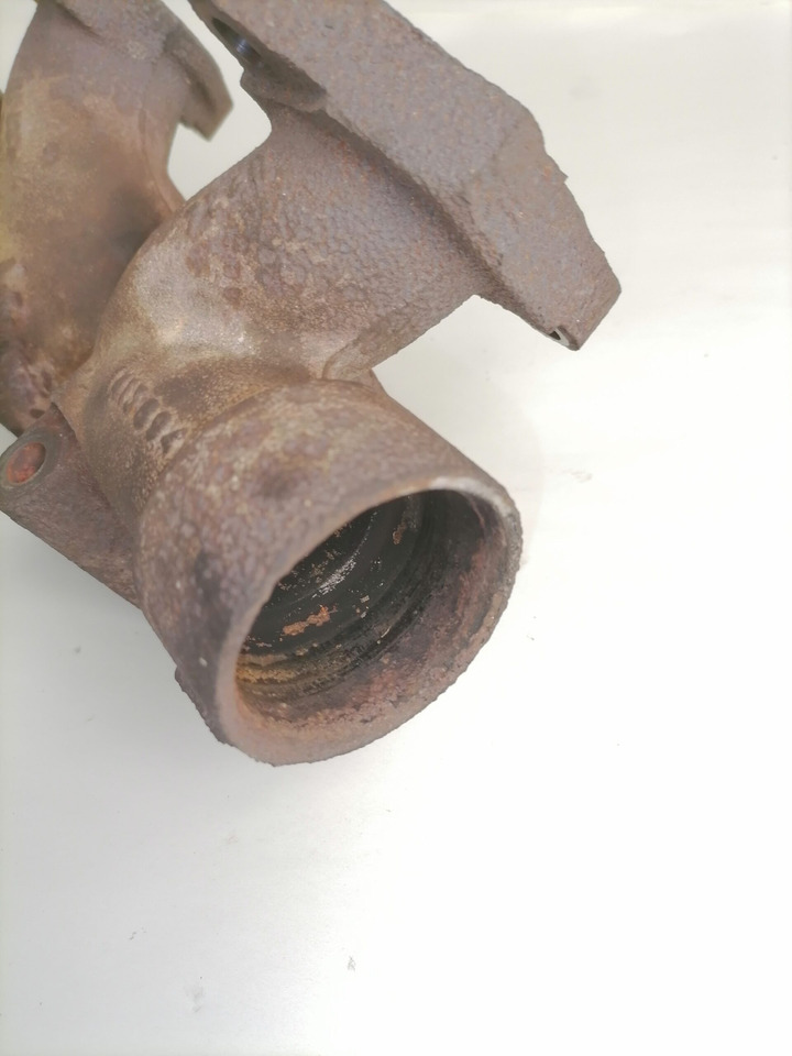 Scania Air conditioning compressor carrier 1400790 - Heating/ Ventilation for Truck: picture 4 Scania Air conditioning compressor carrier 1400790 - Heating/ Ventilation for Truck: picture 4