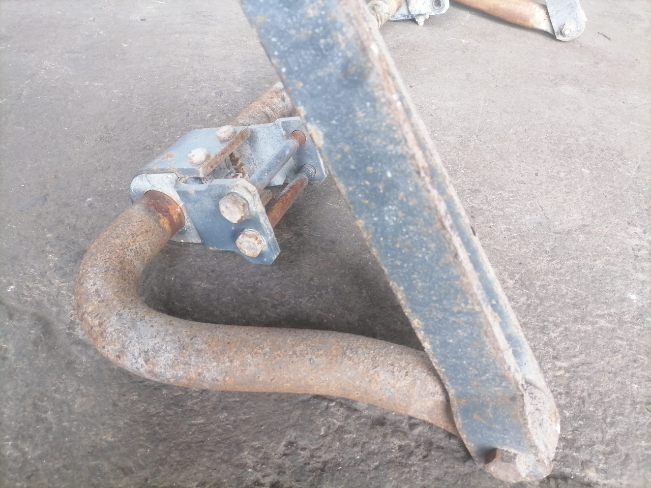Scania Anti-roll bar 1427387 - Anti-roll bar for Truck: picture 5 Scania Anti-roll bar 1427387 - Anti-roll bar for Truck: picture 5
