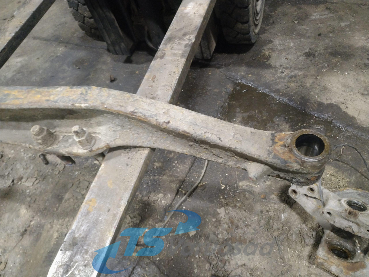 Scania Axel housing 1394399 - Front axle for Truck: picture 4 Scania Axel housing 1394399 - Front axle for Truck: picture 4
