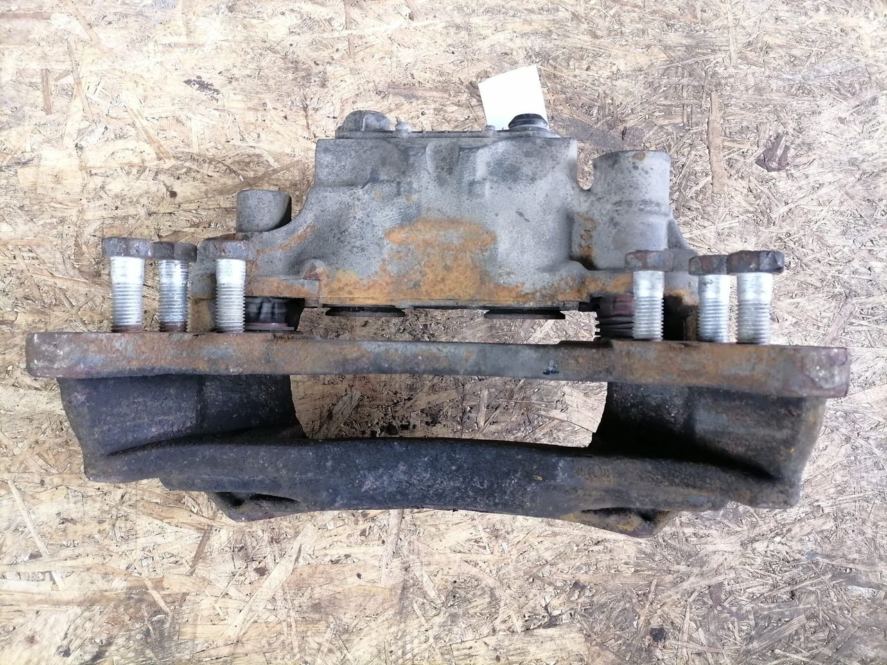 Scania Brake caliper 1946306 - Brake parts for Truck: picture 5 Scania Brake caliper 1946306 - Brake parts for Truck: picture 5