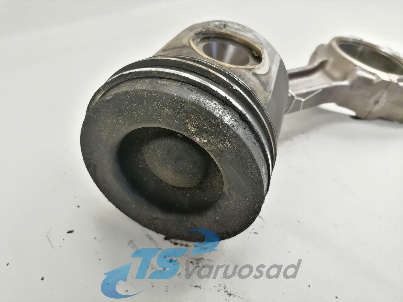 Scania Connecting rod + piston 1430959 - Piston/ Ring/ Bushing for Truck: picture 2 Scania Connecting rod + piston 1430959 - Piston/ Ring/ Bushing for Truck: picture 2