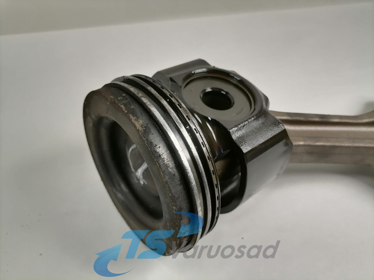 Scania Connecting rod + piston 2190306 - Piston/ Ring/ Bushing for Truck: picture 2 Scania Connecting rod + piston 2190306 - Piston/ Ring/ Bushing for Truck: picture 2