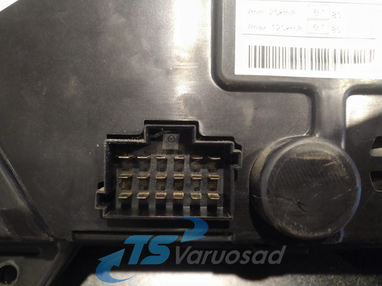 Scania Dashboard 1545993 - Dashboard for Truck: picture 3 Scania Dashboard 1545993 - Dashboard for Truck: picture 3