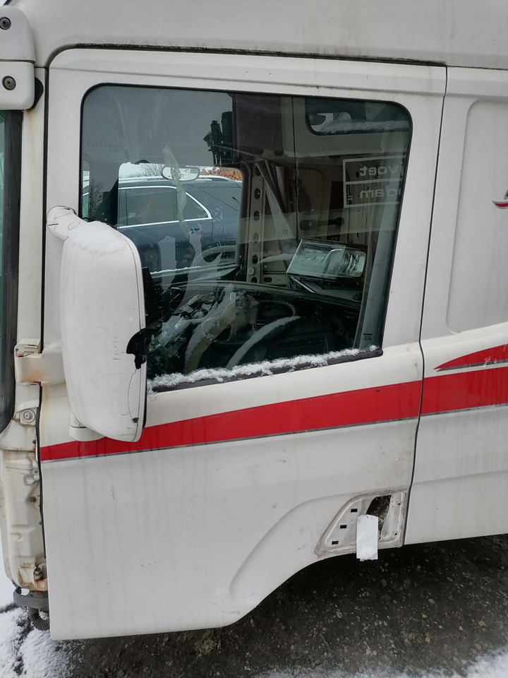 Scania Door 1476532 - Door and parts for Truck: picture 1 Scania Door 1476532 - Door and parts for Truck: picture 1