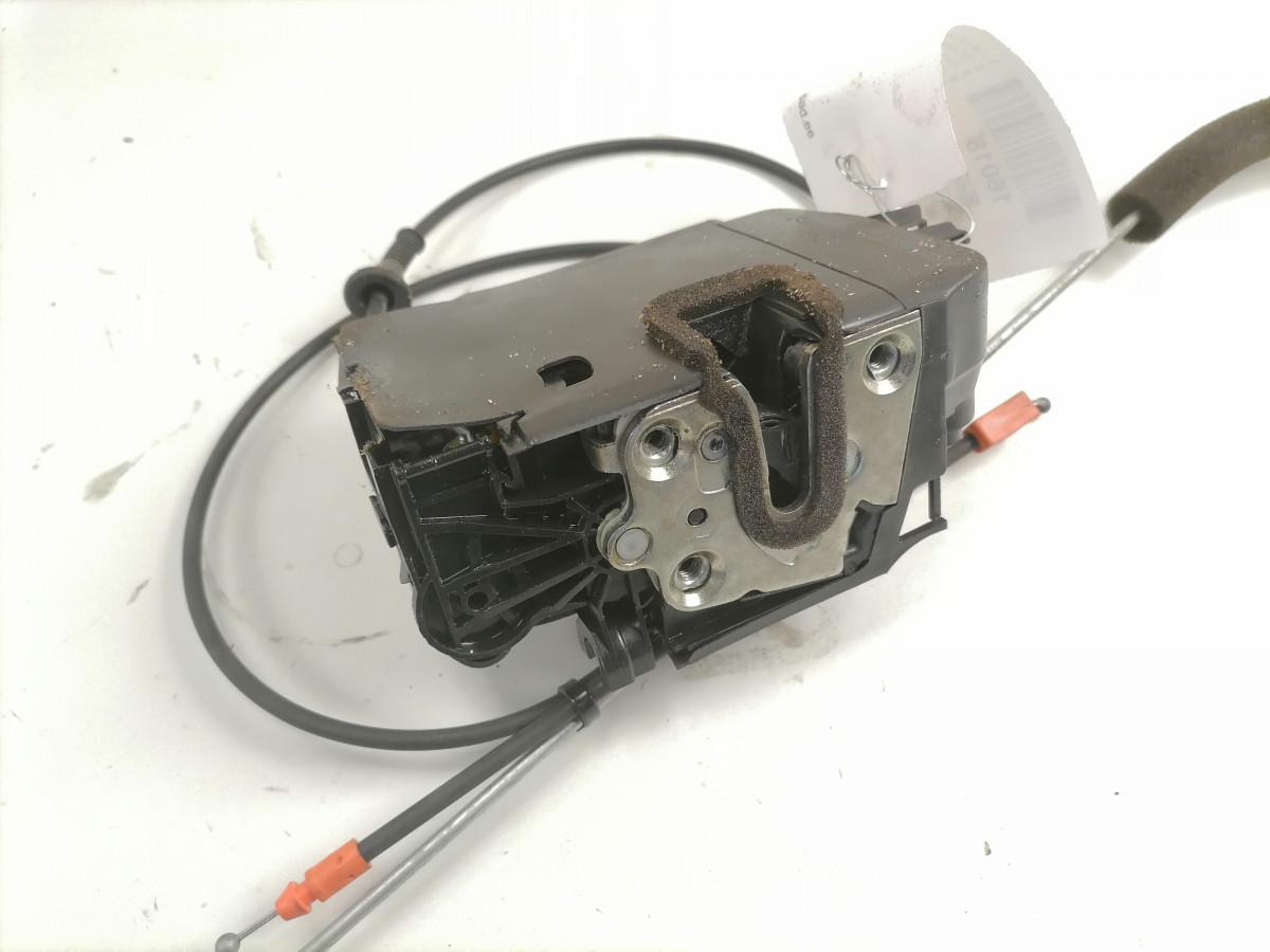 Scania Door lock 2640858 - Door and parts for Truck: picture 3 Scania Door lock 2640858 - Door and parts for Truck: picture 3