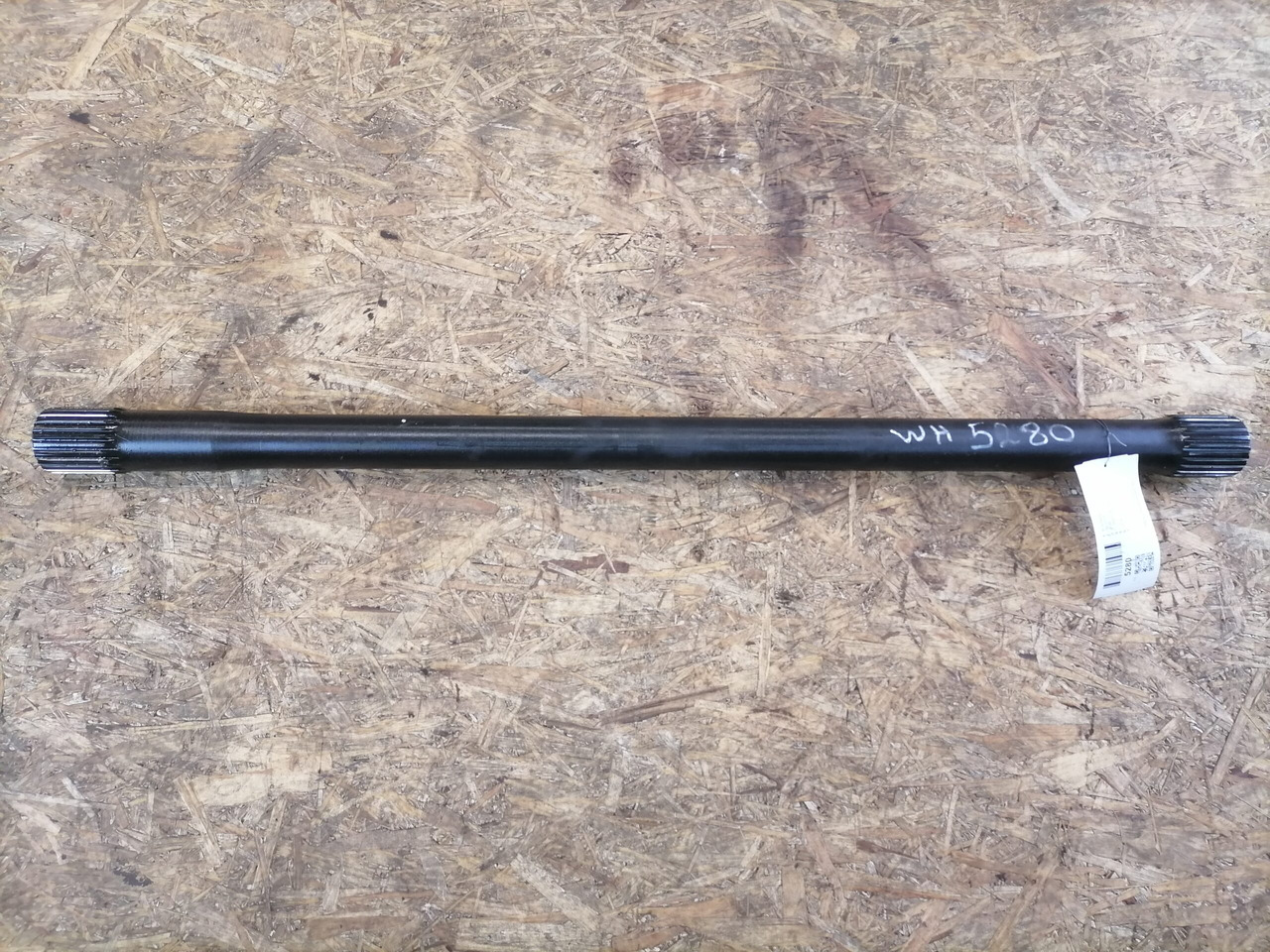 Scania Drive shaft 1368178 - Drive shaft for Truck: picture 2 Scania Drive shaft 1368178 - Drive shaft for Truck: picture 2