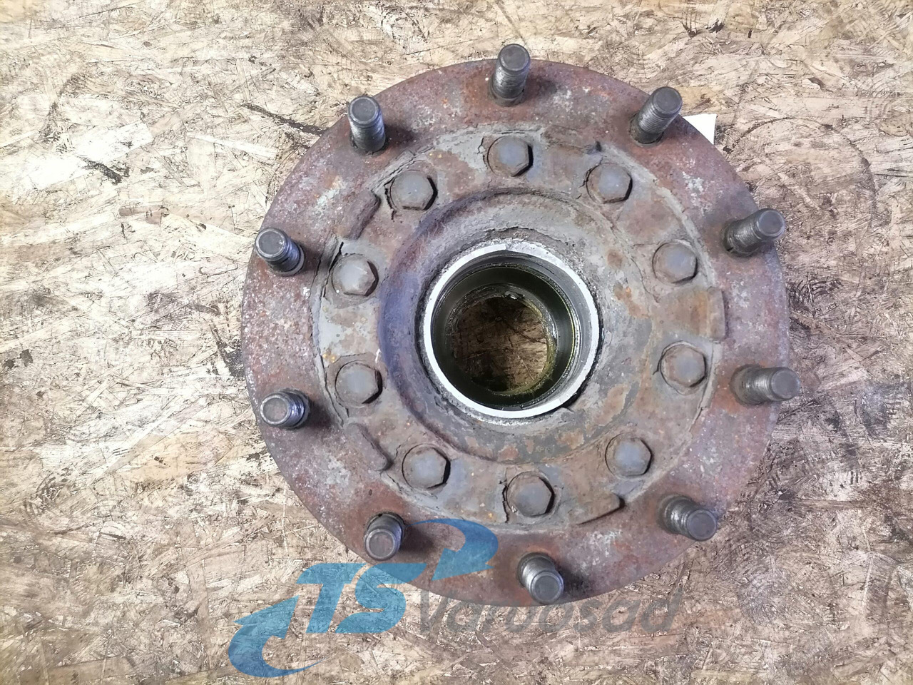 Scania Front hub 1480933 - Hub for Truck: picture 2 Scania Front hub 1480933 - Hub for Truck: picture 2