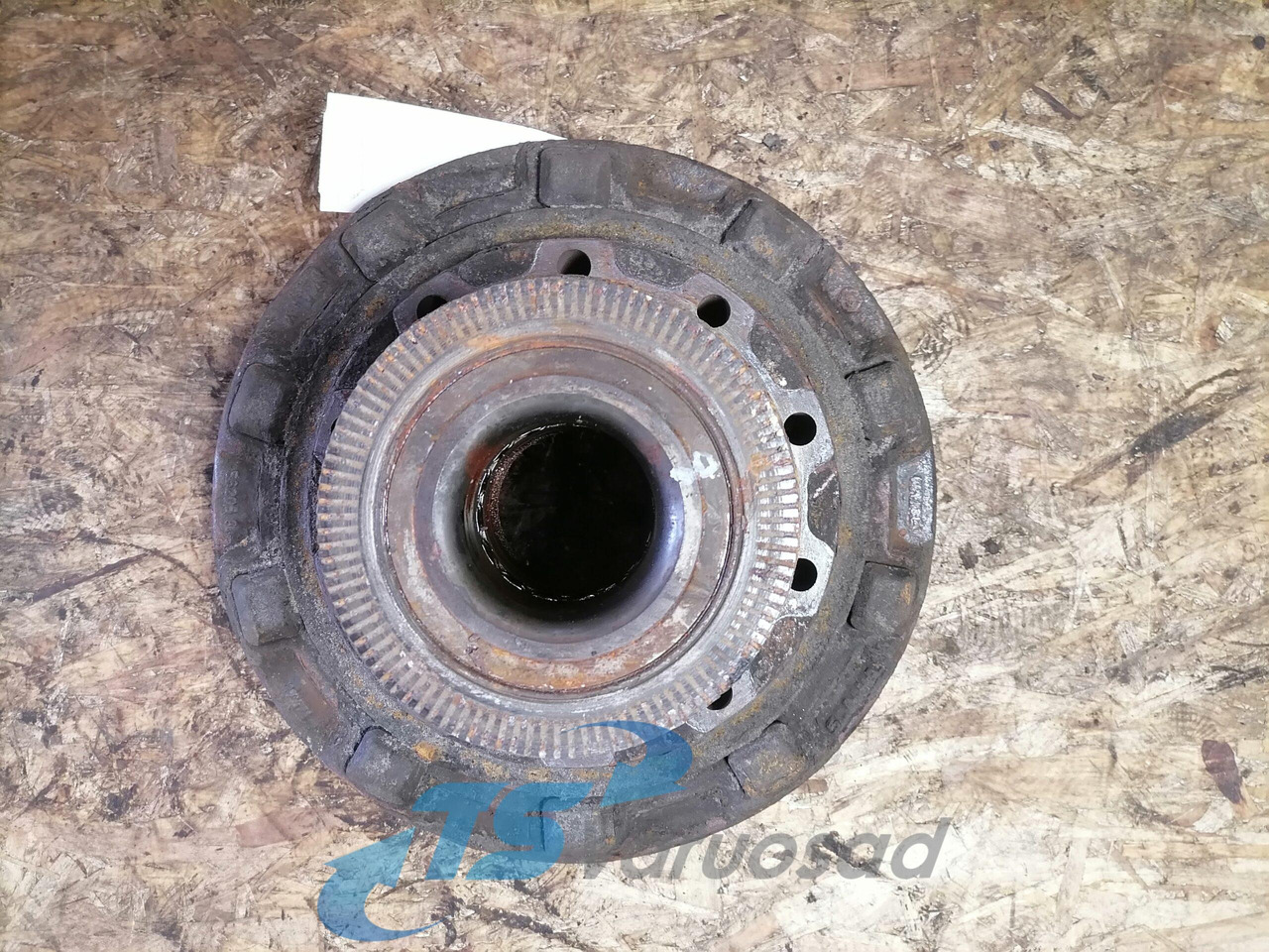Scania Front hub 1480933 - Hub for Truck: picture 4 Scania Front hub 1480933 - Hub for Truck: picture 4