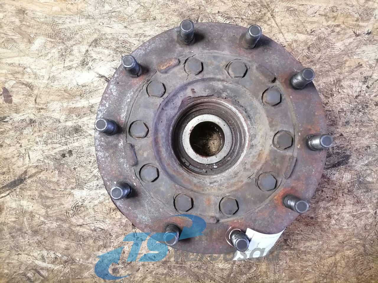 Scania Front hub 1480933 - Hub for Truck: picture 2 Scania Front hub 1480933 - Hub for Truck: picture 2