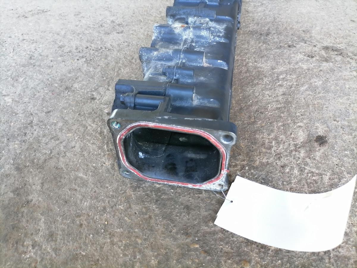Scania Intake mainfold 2655967 - Intake manifold for Truck: picture 5 Scania Intake mainfold 2655967 - Intake manifold for Truck: picture 5