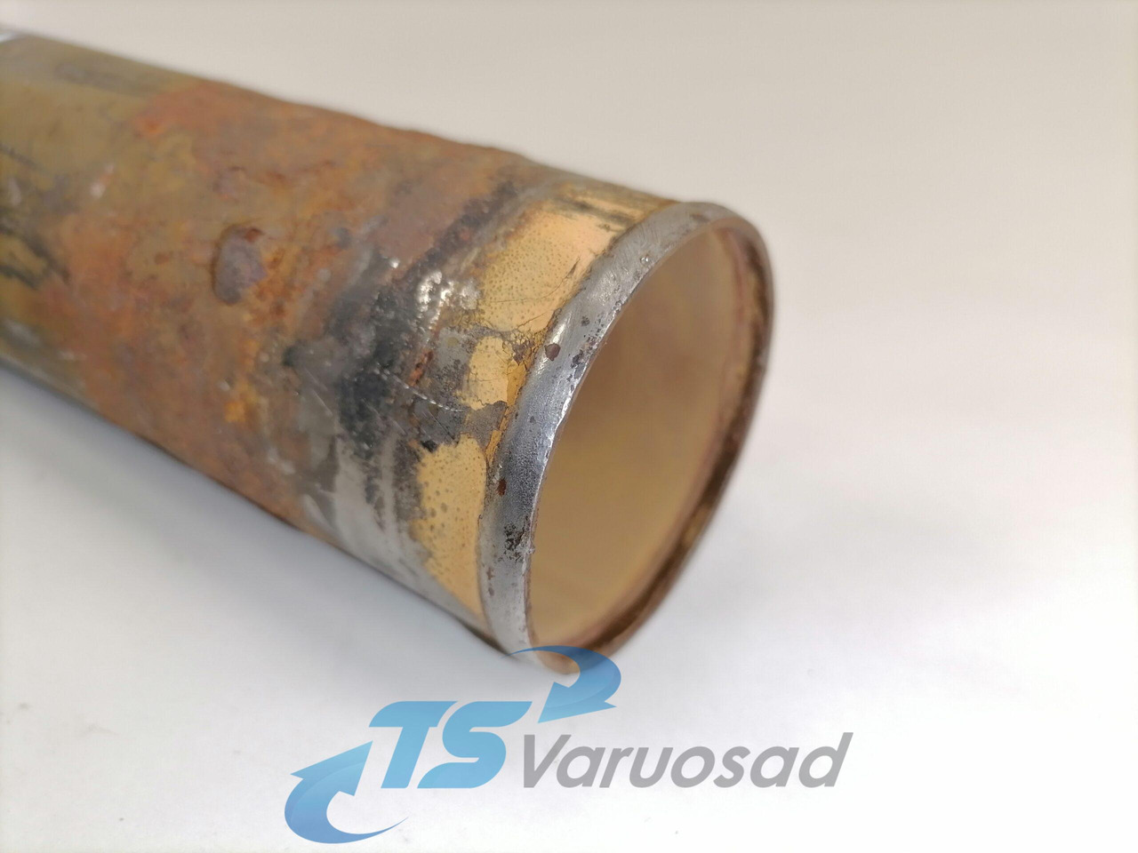 Scania Jahutusvedeliku toru, retarder 1867732 - Cooling system for Truck: picture 3 Scania Jahutusvedeliku toru, retarder 1867732 - Cooling system for Truck: picture 3