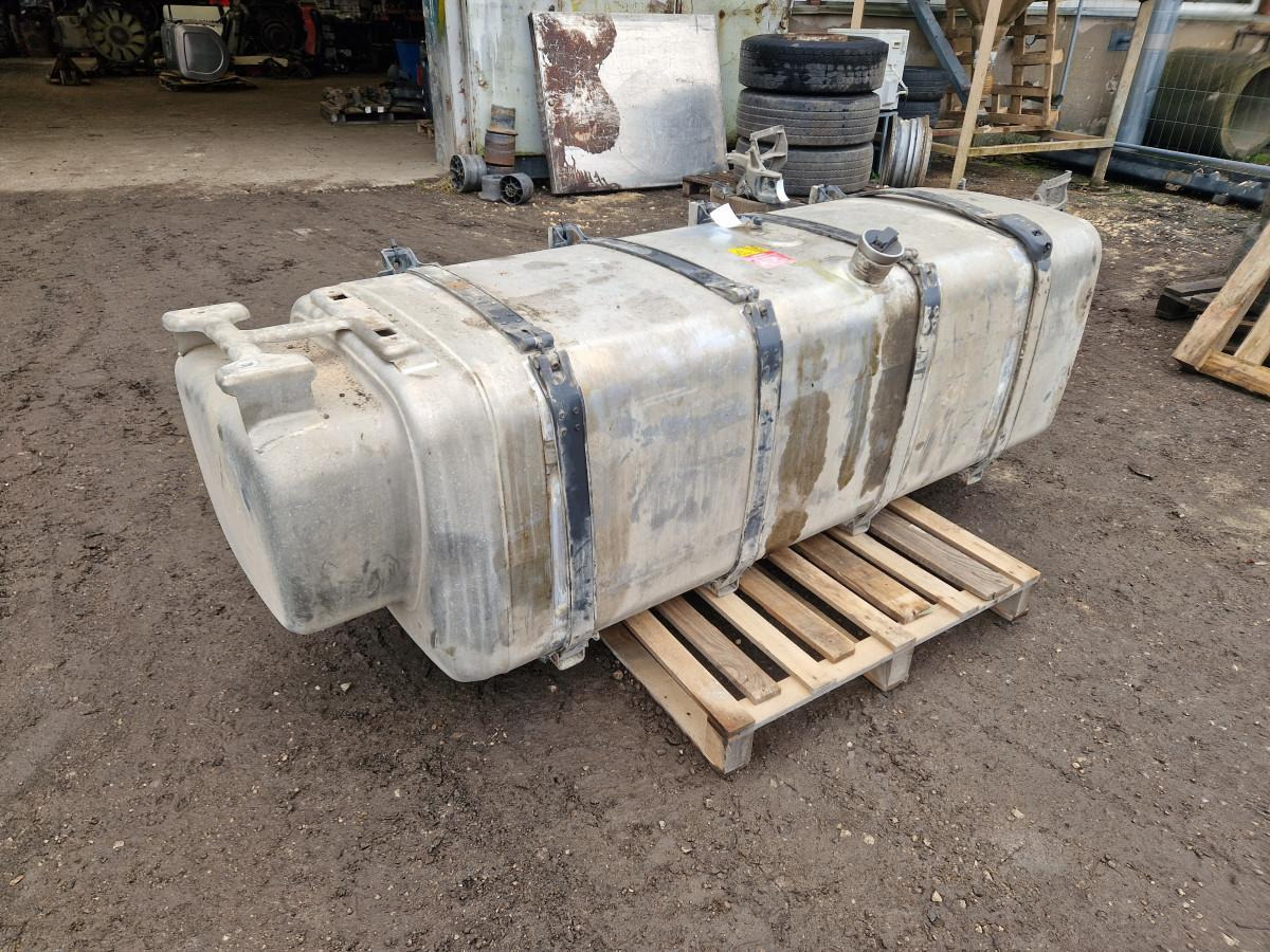Scania Kütusepaak 1000L 1896480 - Fuel tank for Truck: picture 1 Scania Kütusepaak 1000L 1896480 - Fuel tank for Truck: picture 1