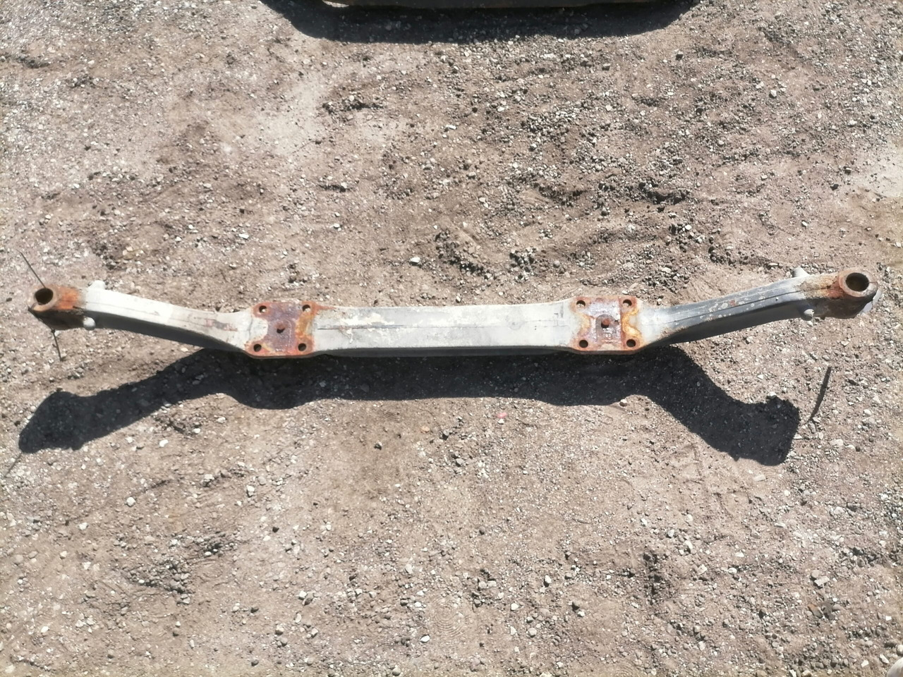 Scania Rear axel housing 1444229 - Front axle for Truck: picture 3 Scania Rear axel housing 1444229 - Front axle for Truck: picture 3