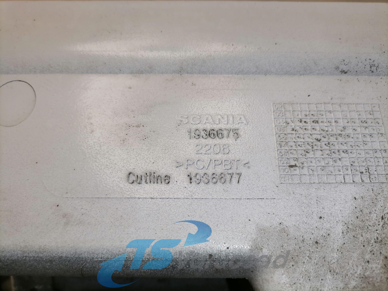 Scania Scania esitule korpus, parem 1438564 - Lights/ Lighting for Truck: picture 4 Scania Scania esitule korpus, parem 1438564 - Lights/ Lighting for Truck: picture 4