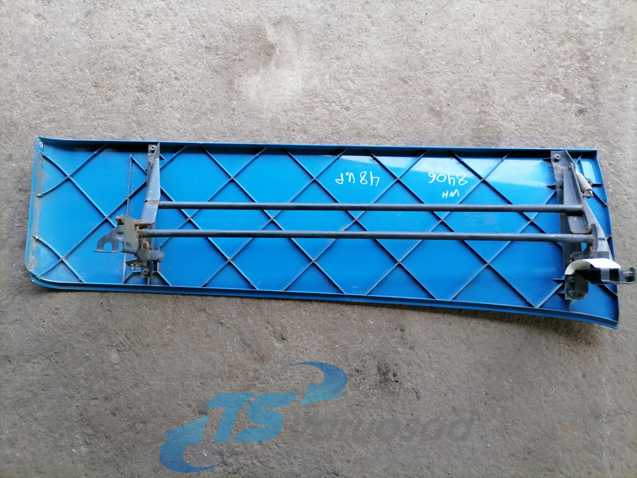 Scania Scania kabiini tuulesuunaja, vasak külg 1348521 - Aerodynamics/ Spoiler for Truck: picture 5 Scania Scania kabiini tuulesuunaja, vasak külg 1348521 - Aerodynamics/ Spoiler for Truck: picture 5