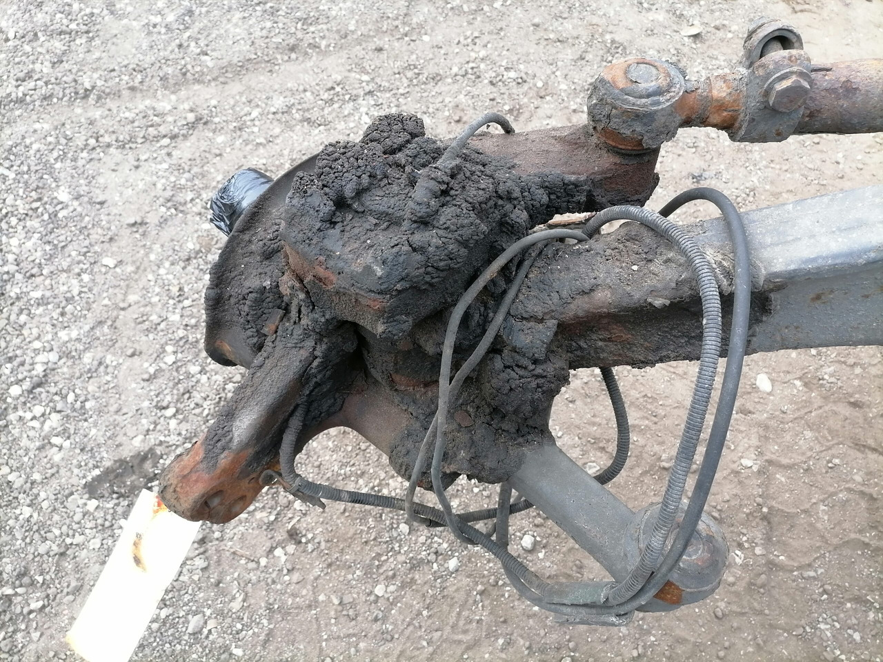 Scania Steering knuckle 1895928 - Axle and parts for Truck: picture 2 Scania Steering knuckle 1895928 - Axle and parts for Truck: picture 2
